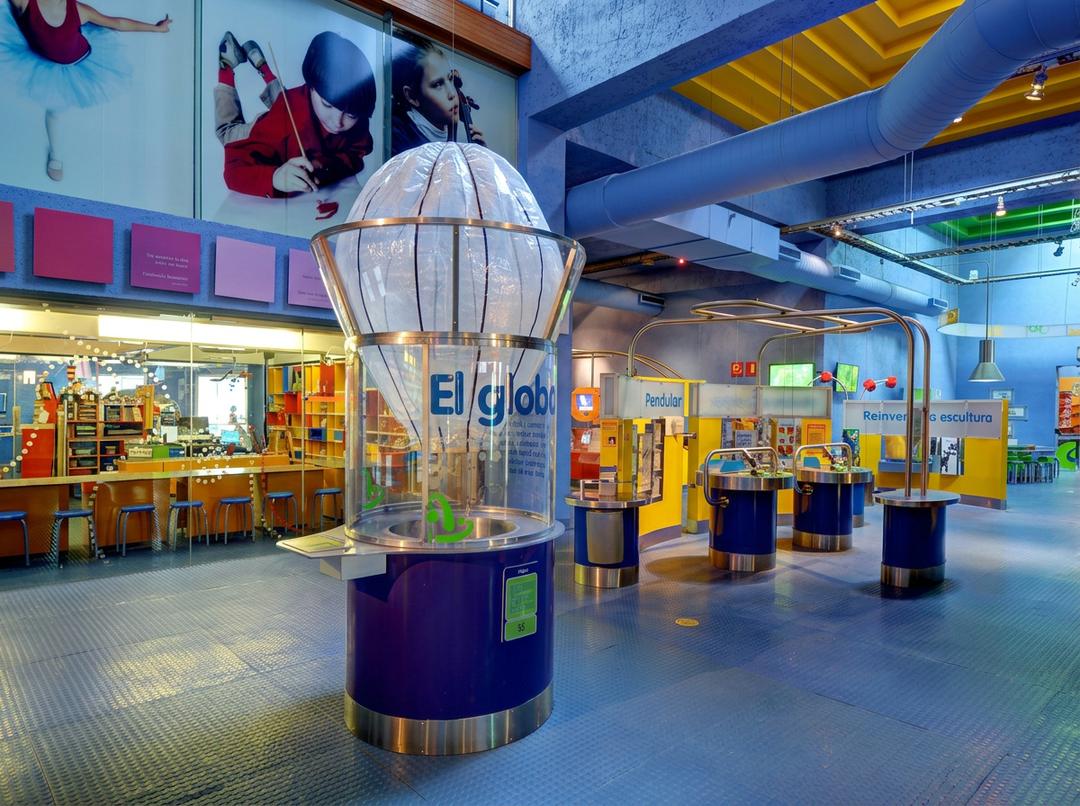Fachada del Papalote Museo del Niño en Ciudad de México